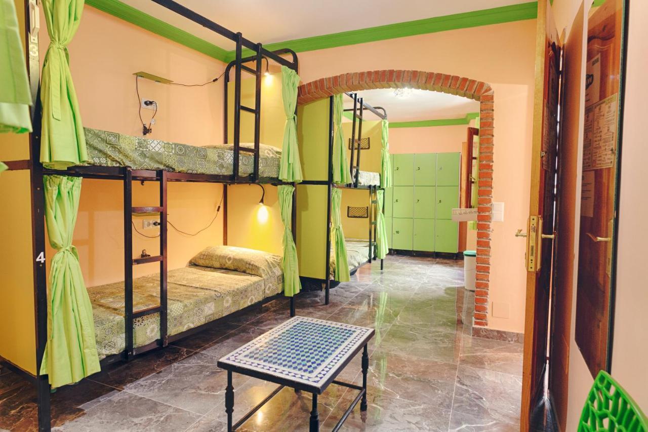 Hostal Charming
